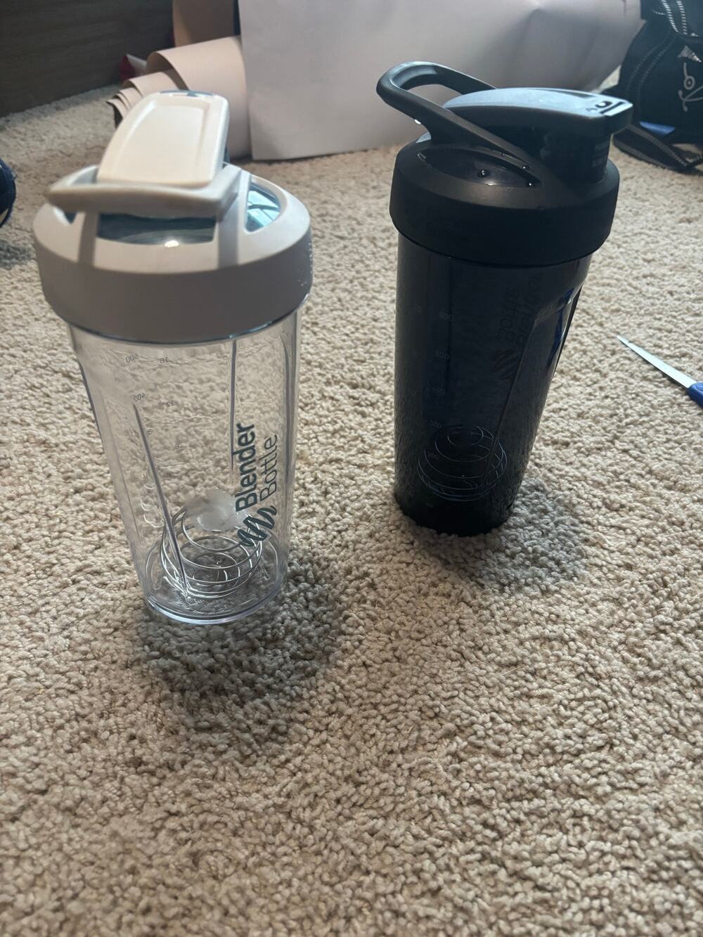 Blender Bottle two strada shaker set